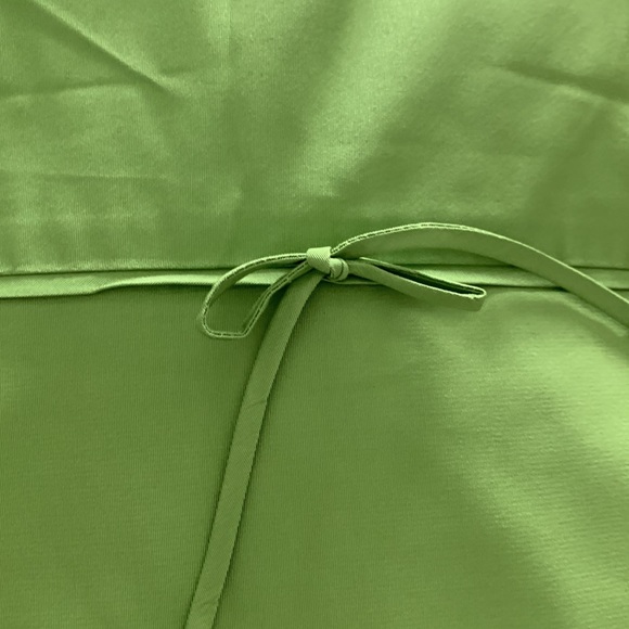 Amazing JCrew Grass Green 100% Silk Dress - Picture 4 of 5
